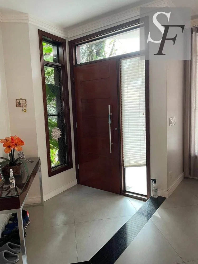 Sobrado, 3 quartos, 295 m² - Foto 2