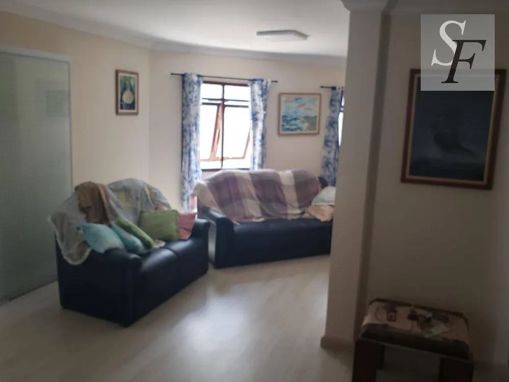 Sobrado, 3 quartos, 218 m² - Foto 4