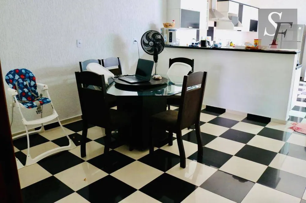 Sobrado, 4 quartos, 280 m² - Foto 4