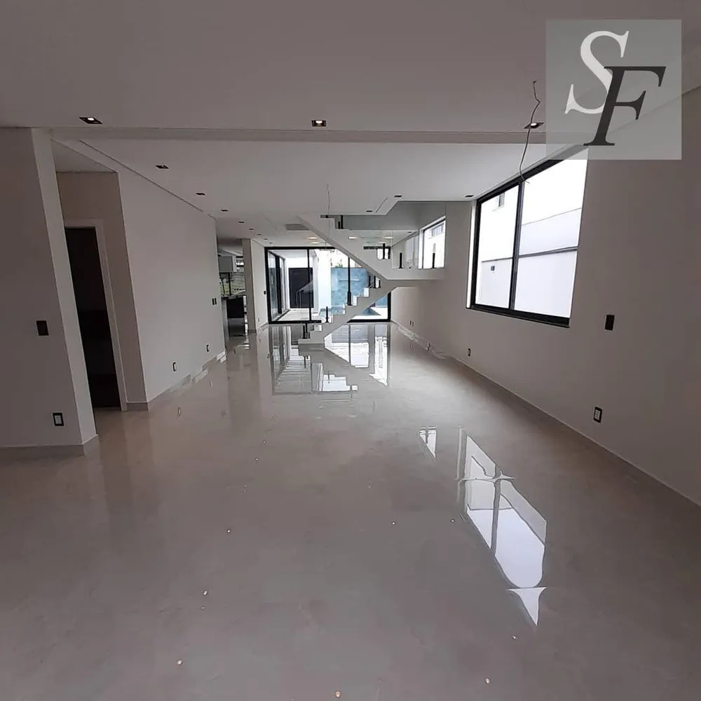 Sobrado, 4 quartos, 380 m² - Foto 2