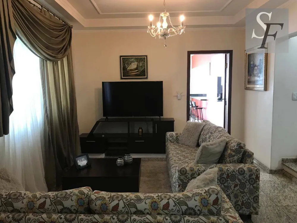 Sobrado, 3 quartos, 342 m² - Foto 2