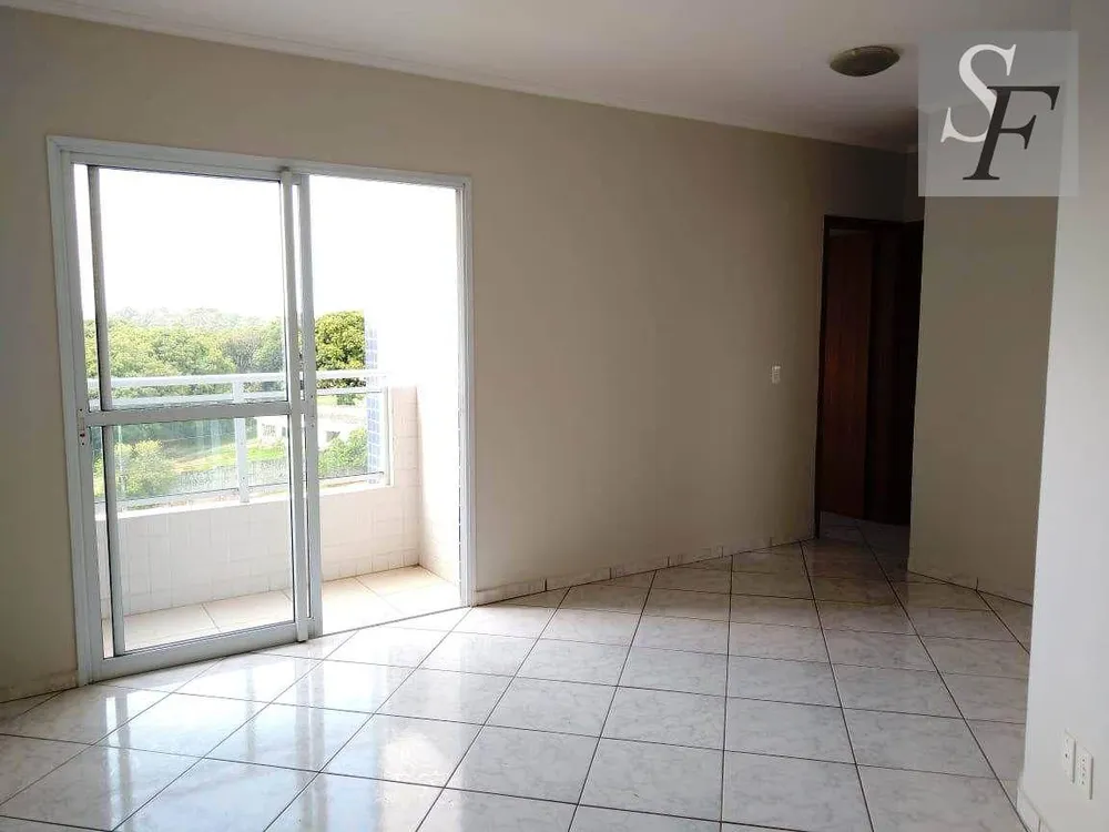Apartamento, 2 quartos, 70 m² - Foto 2