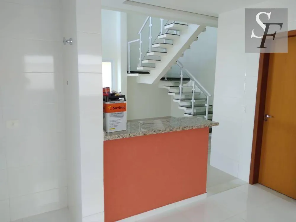 Sobrado, 3 quartos, 254 m² - Foto 3