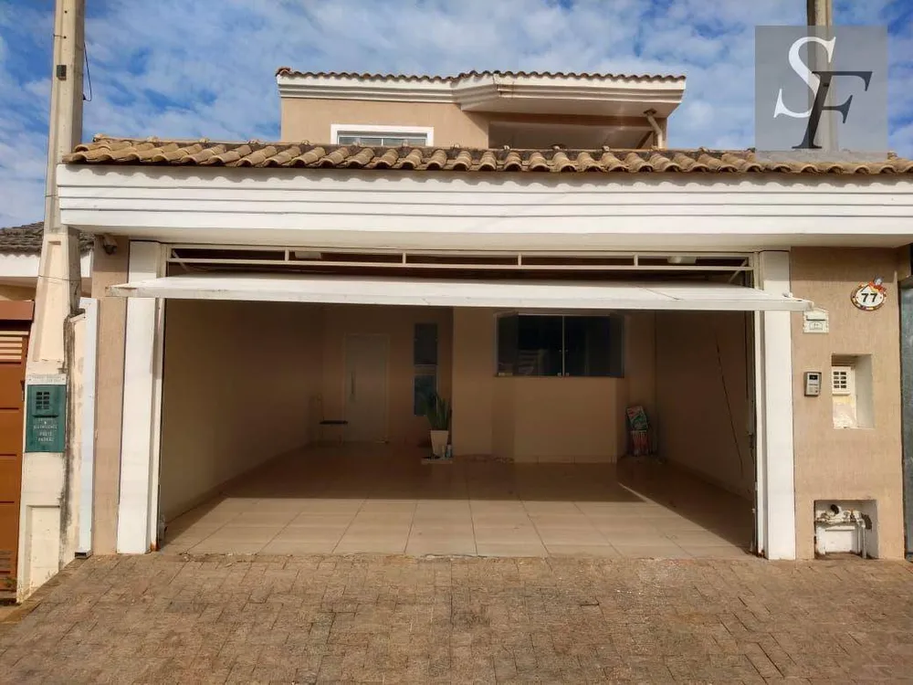 Sobrado, 4 quartos, 220 m² - Foto 1