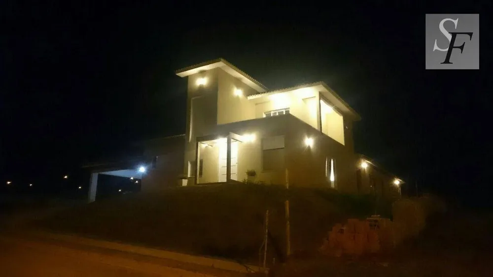 Sobrado, 4 quartos, 426 m² - Foto 1