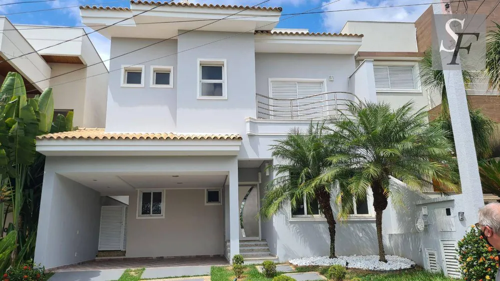 Sobrado, 3 quartos, 290 m² - Foto 1