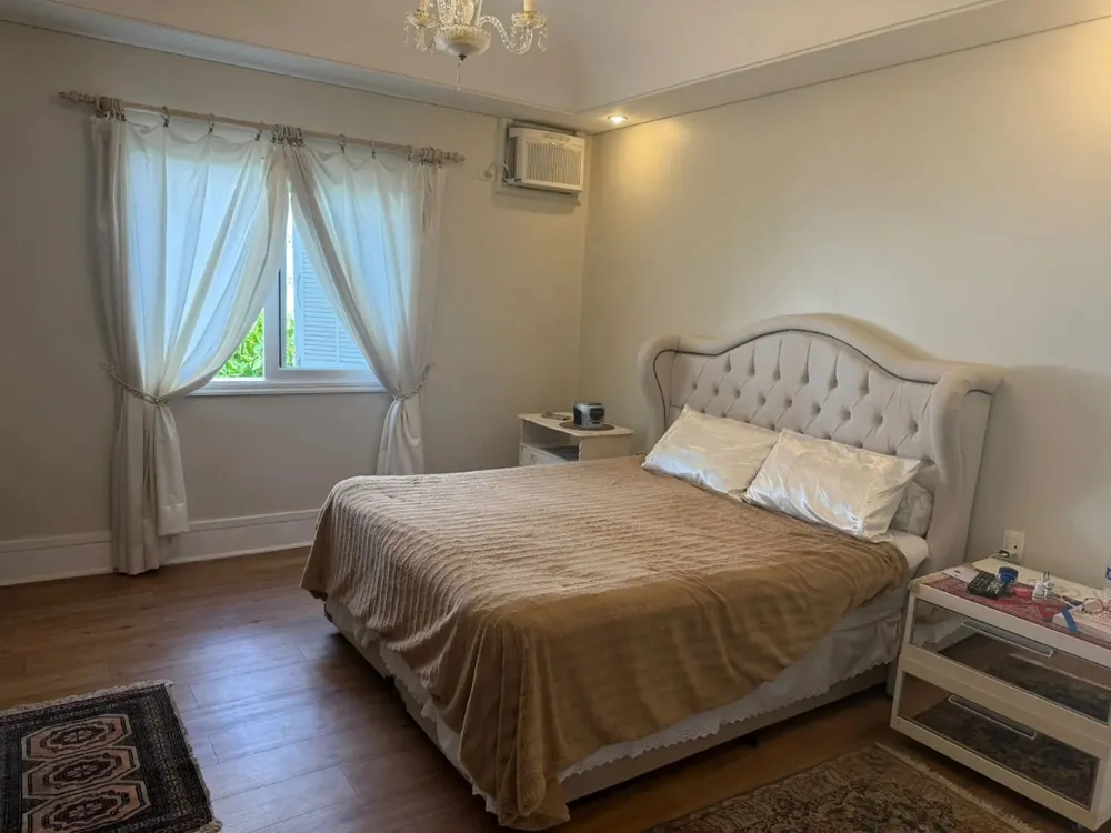 Casa, 4 quartos, 358 m² - Foto 2
