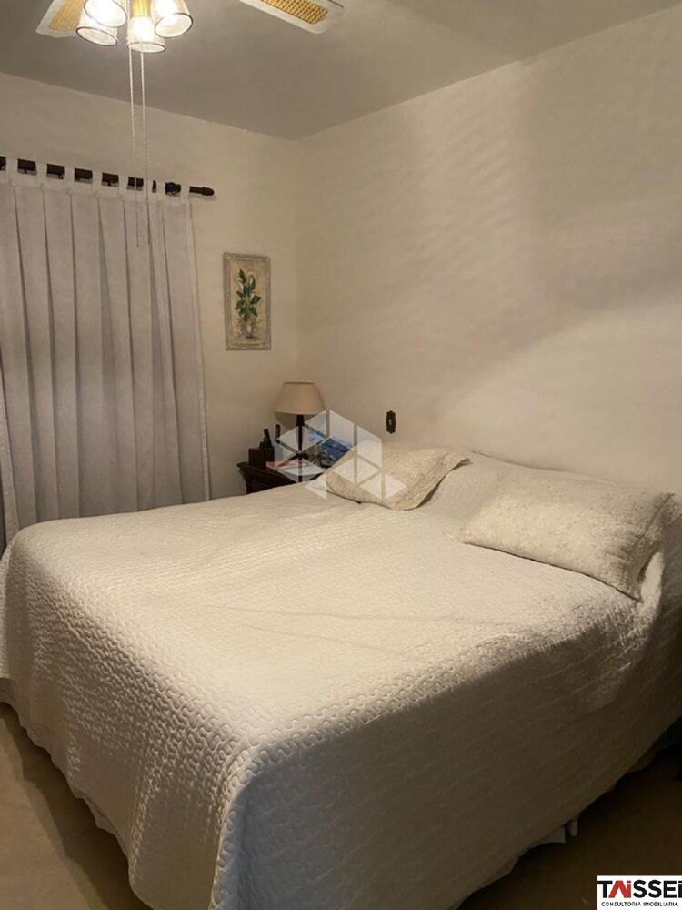 Casa, 6 quartos, 1100 m² - Foto 1
