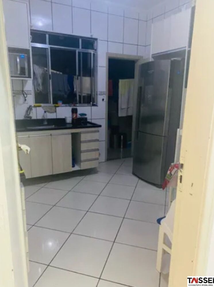 Apartamento à venda com 3 quartos, 113m² - Foto 4