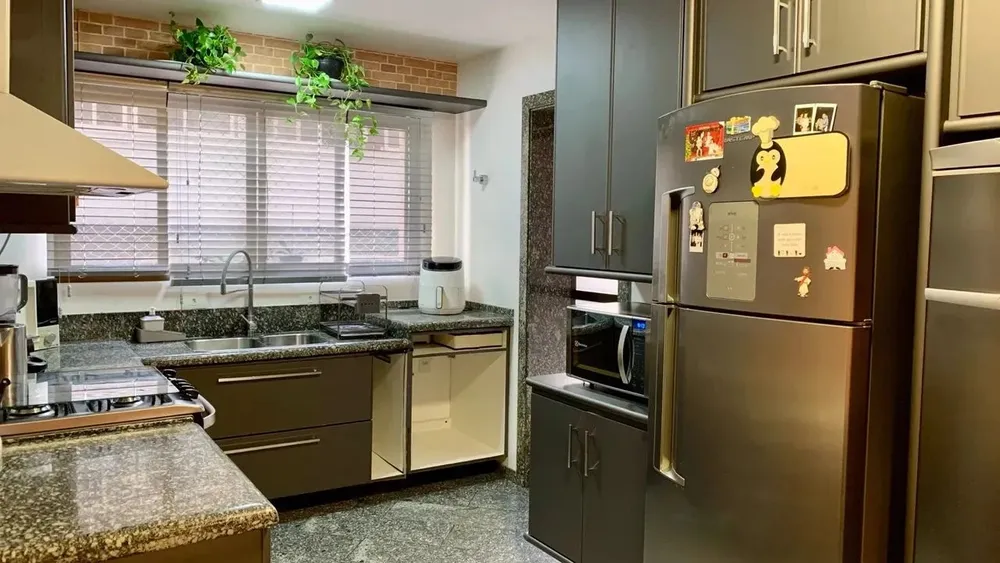 Apartamento, 3 quartos, 187 m² - Foto 1