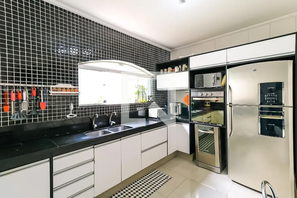 Casa, 4 quartos, 255 m² - Foto 3