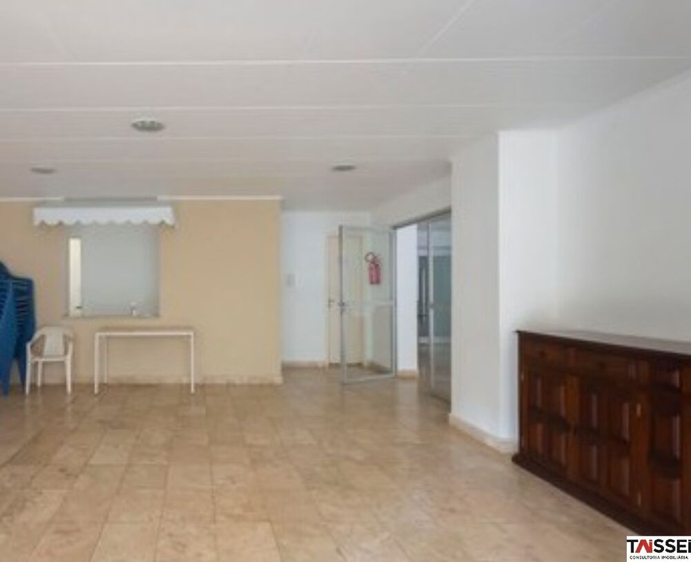 Apartamento à venda com 3 quartos, 87m² - Foto 3
