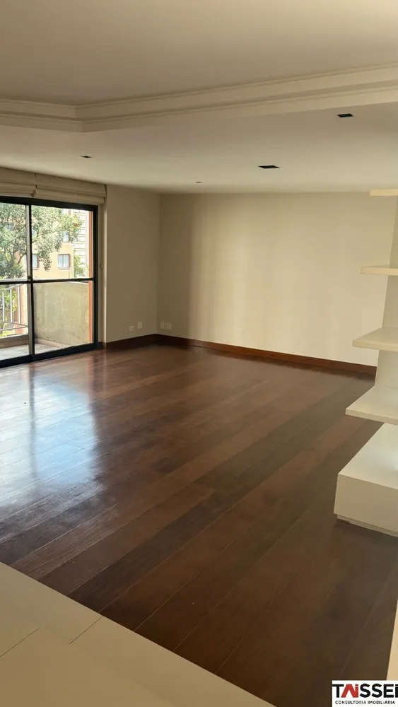 Apartamento, 3 quartos, 180 m² - Foto 1