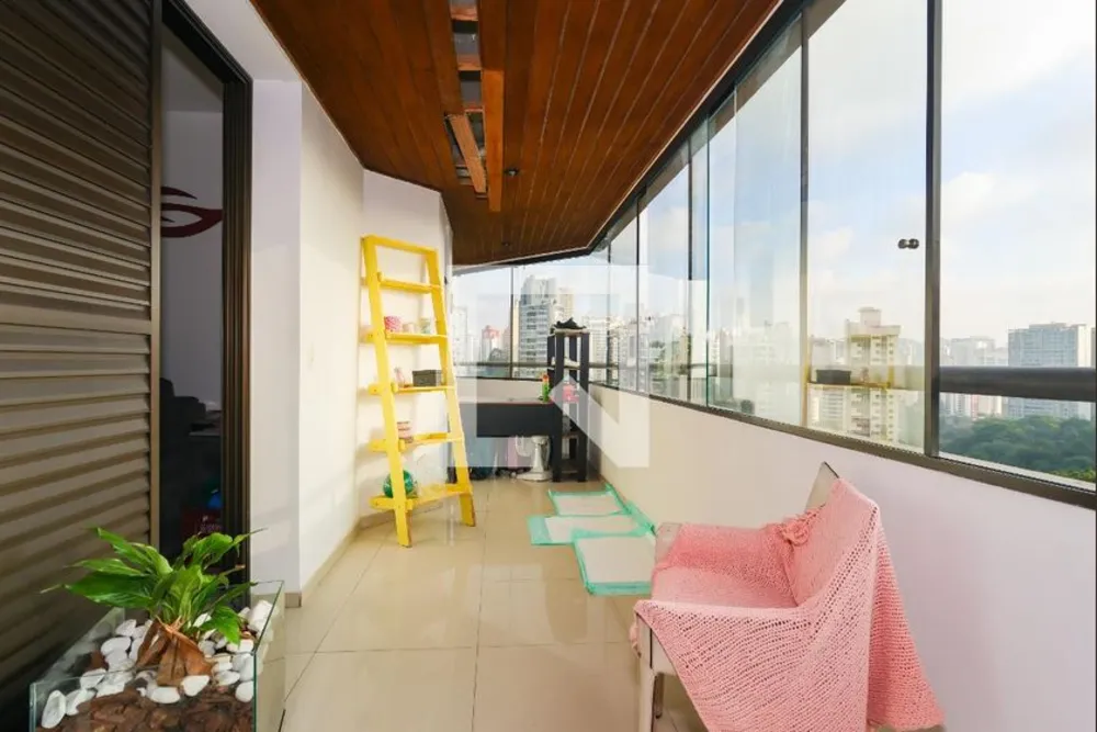 Apartamento, 3 quartos, 150 m² - Foto 1
