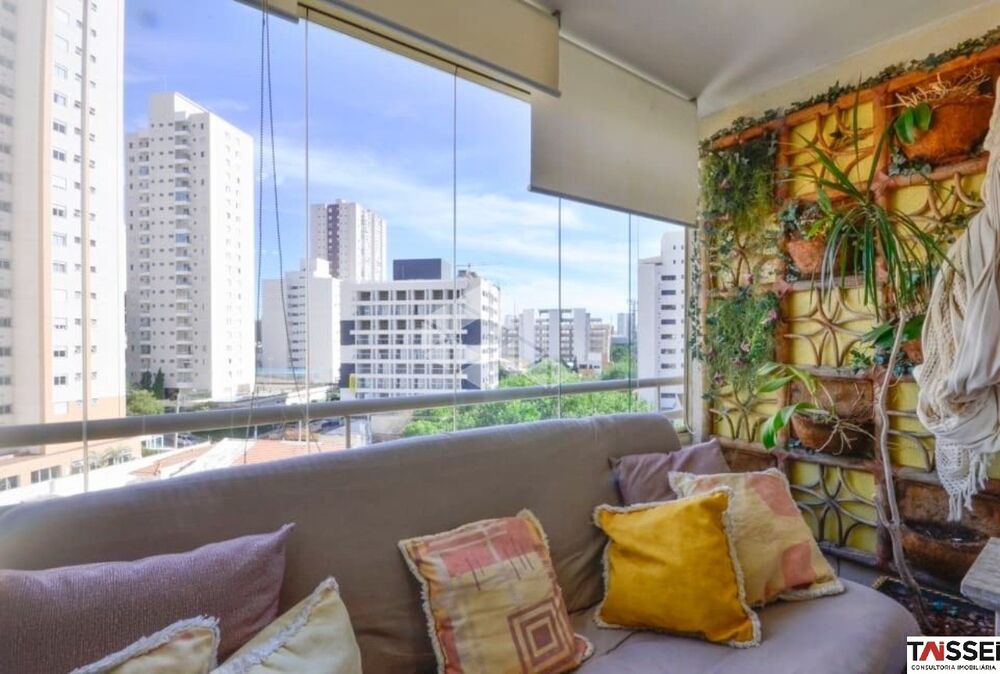 Apartamento à venda com 3 quartos, 96m² - Foto 2