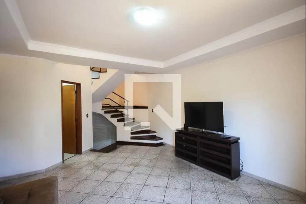 Casa, 3 quartos, 171 m² - Foto 1