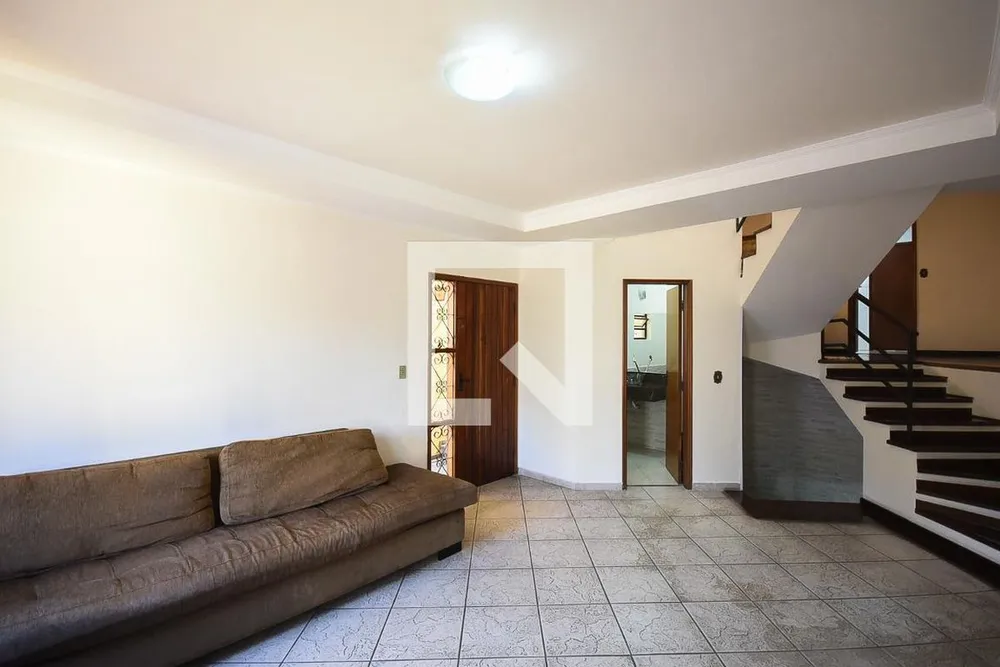 Casa, 3 quartos, 171 m² - Foto 2