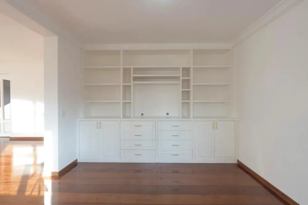 Apartamento, 3 quartos, 240 m² - Foto 2
