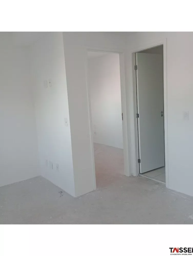 Apartamento à venda com 2 quartos, 37m² - Foto 3