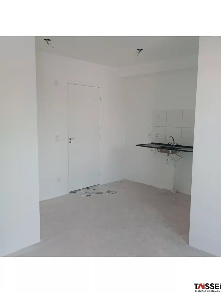 Apartamento à venda com 2 quartos, 37m² - Foto 6