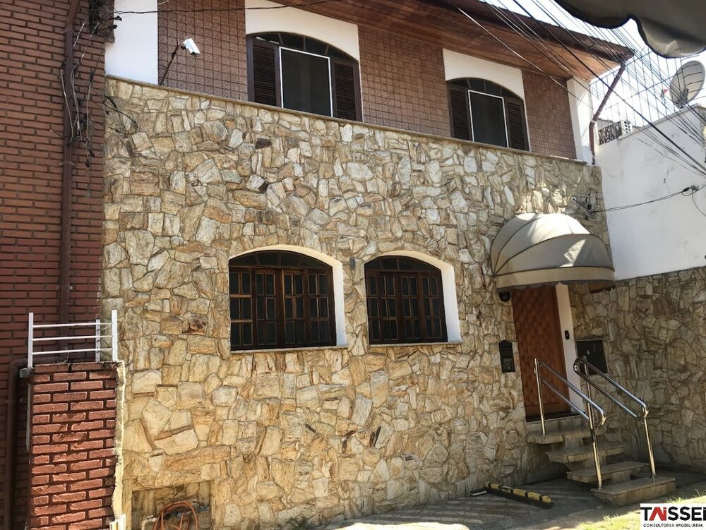 Casa à venda com 3 quartos, 131m² - Foto 2