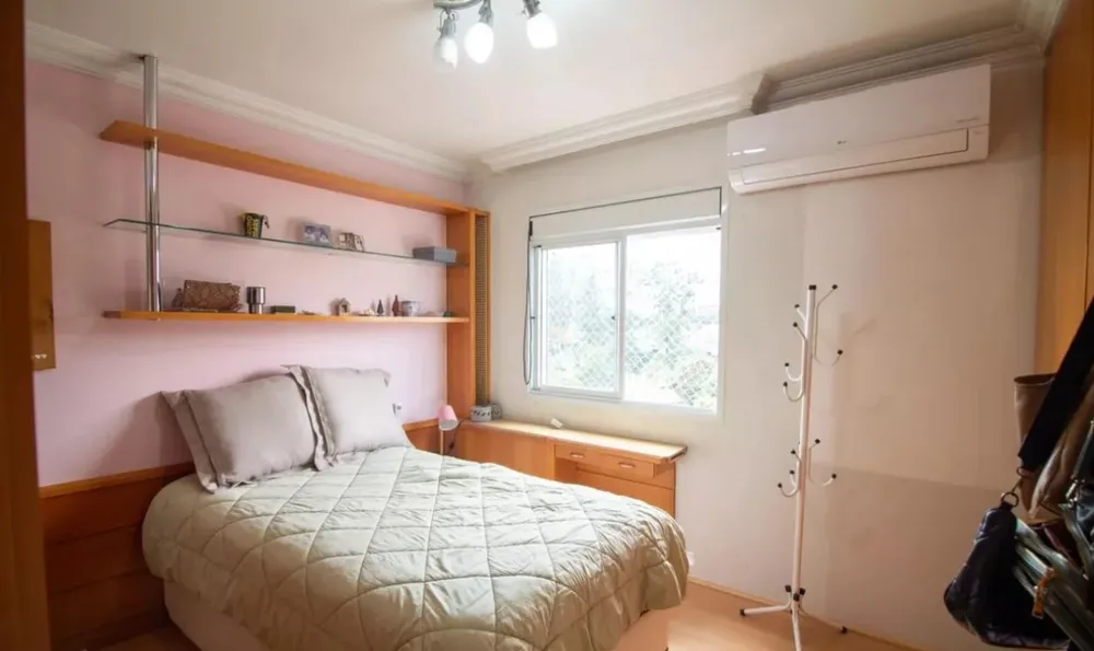 Casa, 4 quartos, 230 m² - Foto 2