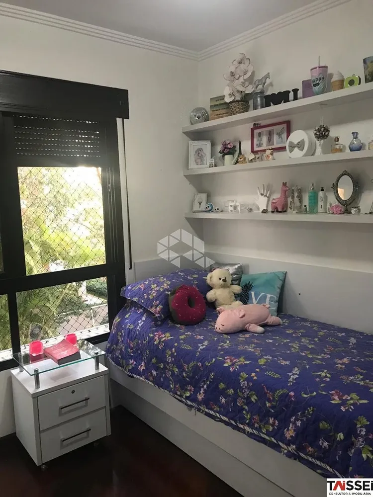 Apartamento, 4 quartos, 230 m² - Foto 1