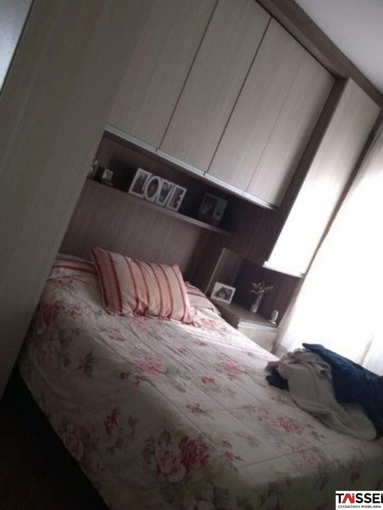Apartamento à venda com 2 quartos, 58m² - Foto 2