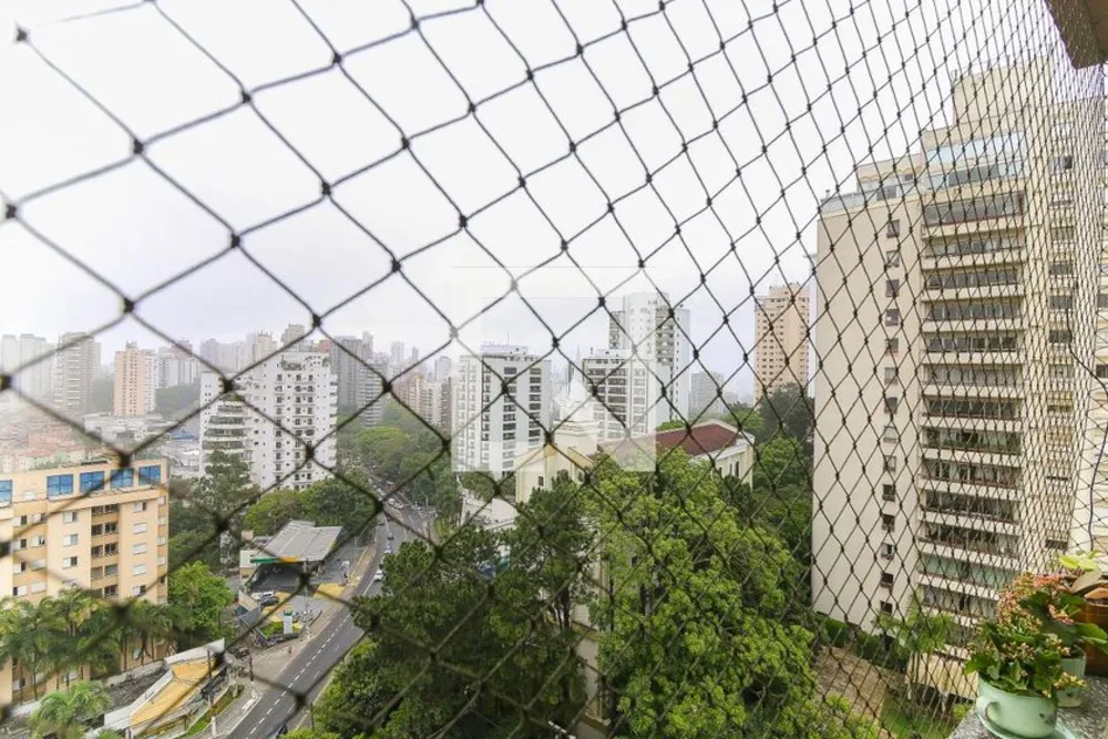 Apartamento, 3 quartos, 178 m² - Foto 1