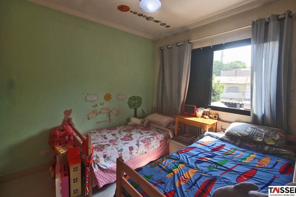 Apartamento à venda com 3 quartos, 80m² - Foto 4