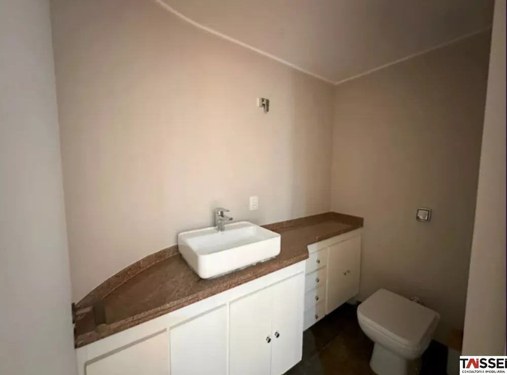 Apartamento à venda com 4 quartos, 195m² - Foto 4