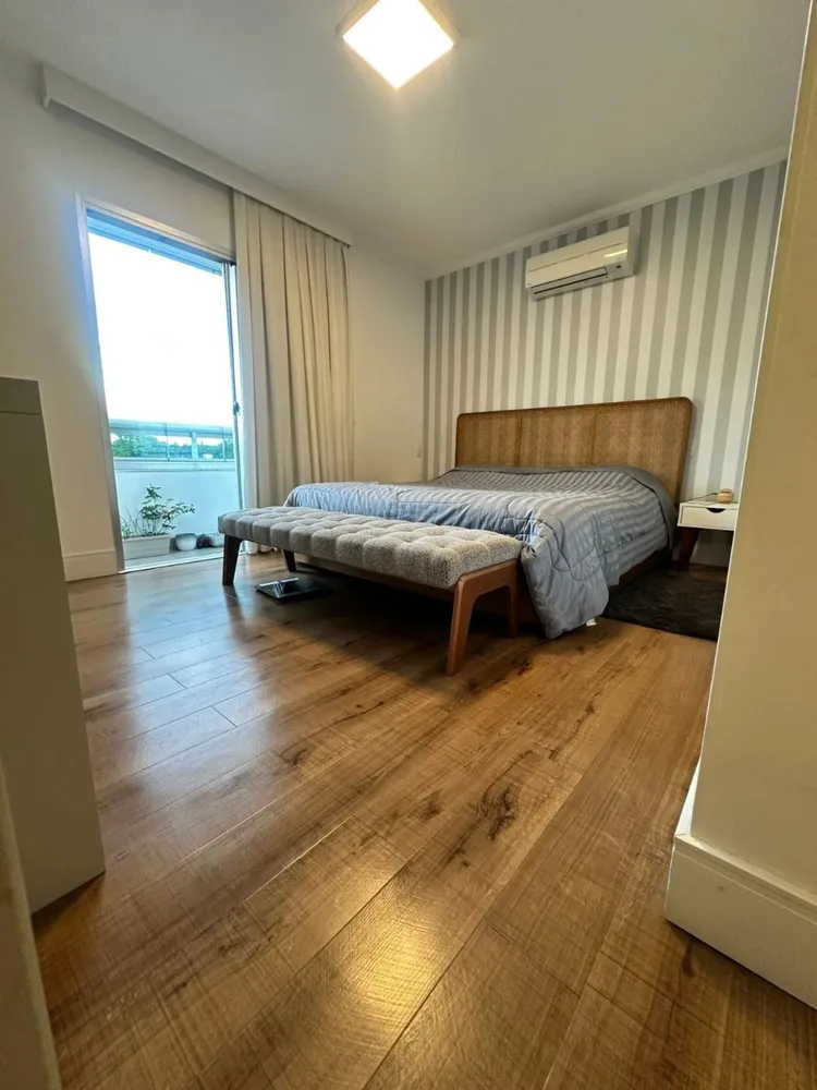 Apartamento, 3 quartos, 169 m² - Foto 2