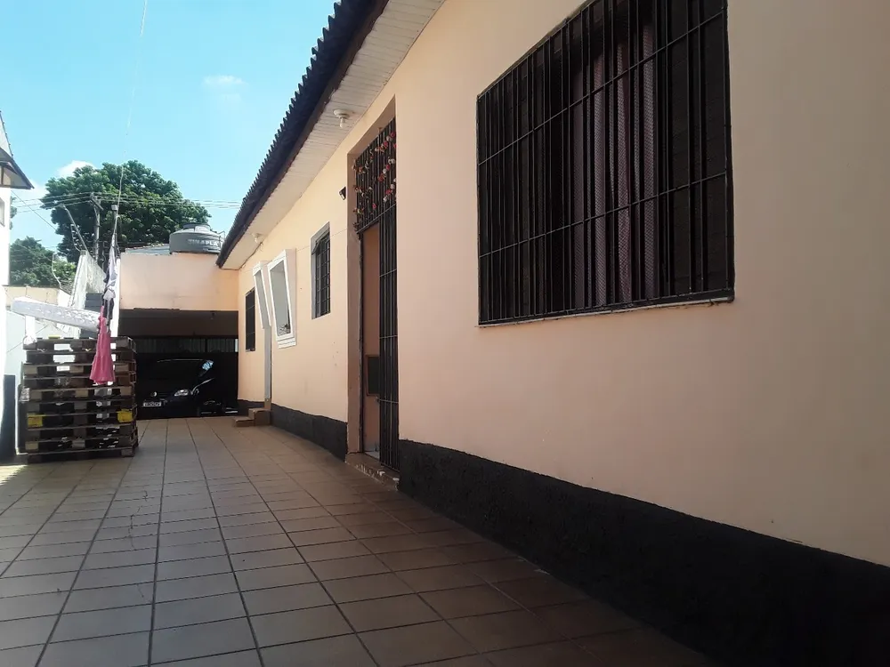 Casa, 3 quartos, 203 m² - Foto 1