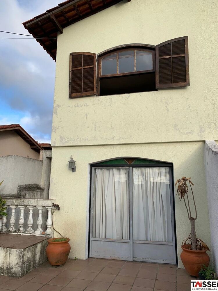 Casa, 3 quartos, 132 m² - Foto 2