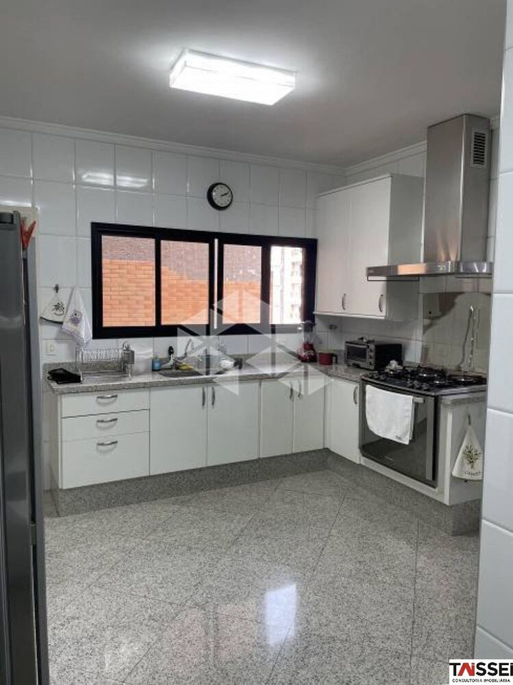 Apartamento, 3 quartos, 530 m² - Foto 4