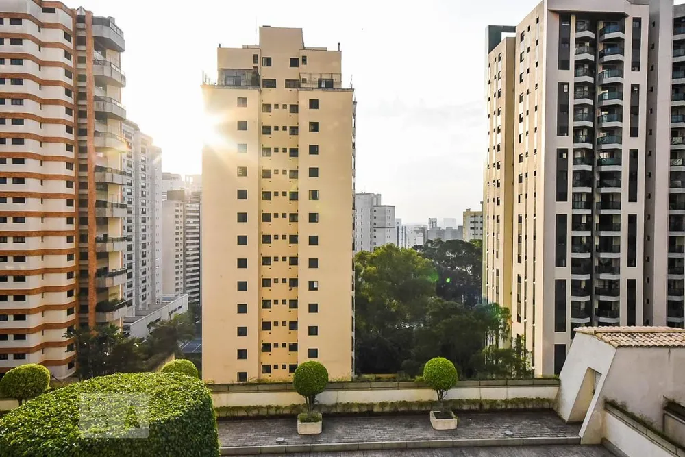 Apartamento, 4 quartos, 300 m² - Foto 1