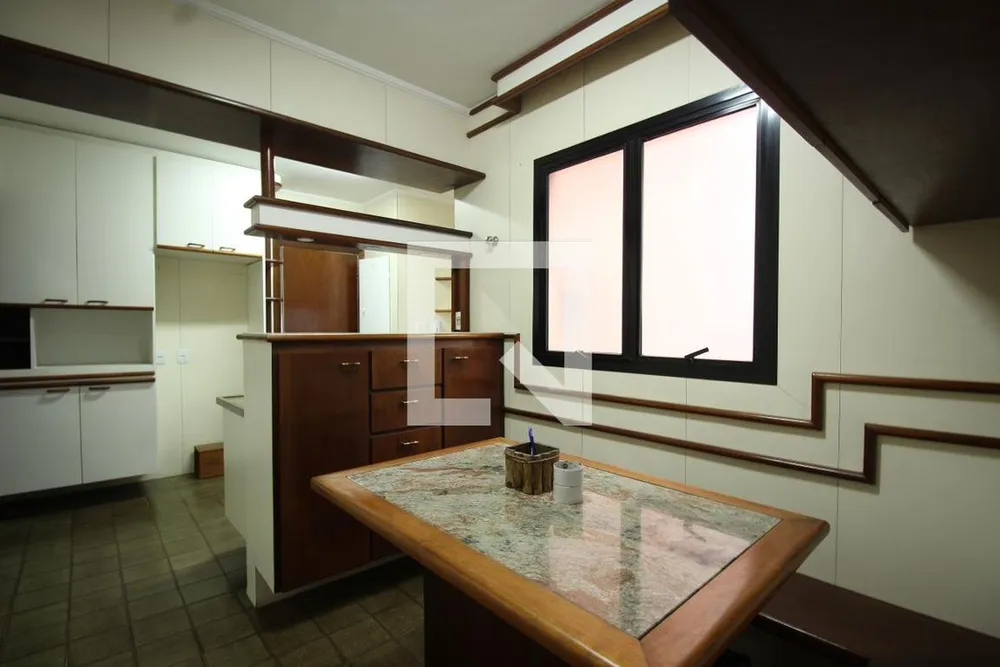 Apartamento, 3 quartos, 151 m² - Foto 1