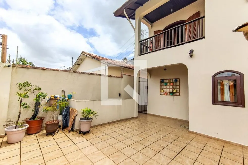 Casa, 4 quartos, 253 m² - Foto 1