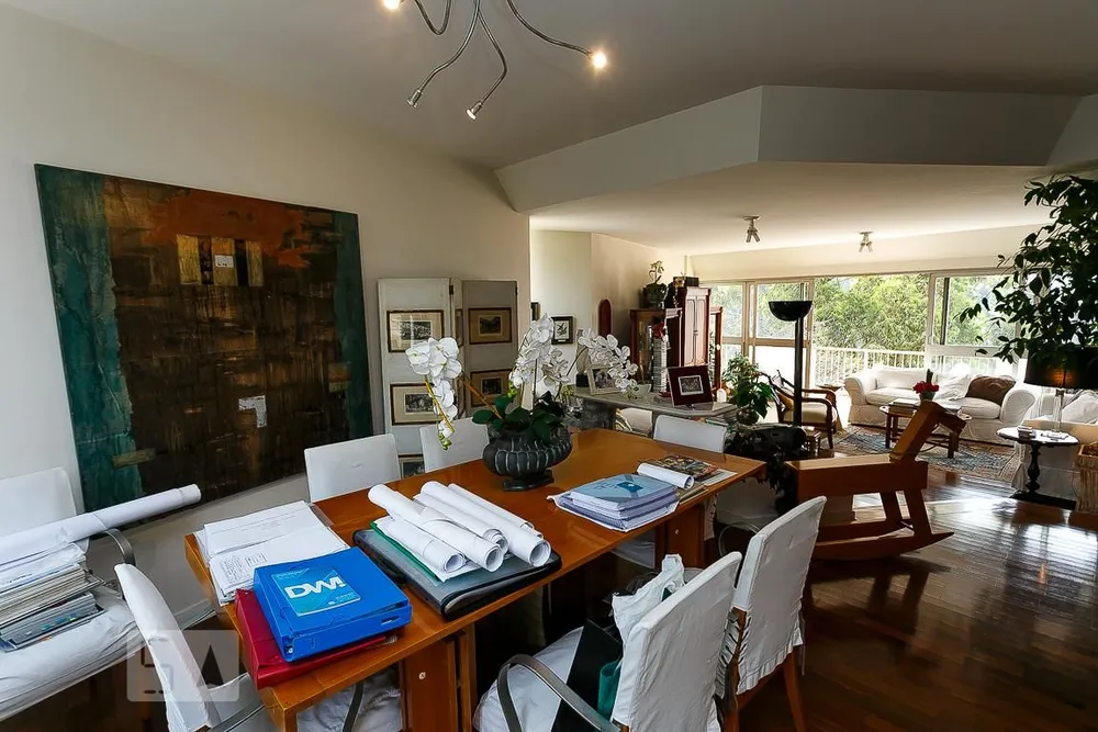 Apartamento, 4 quartos, 221 m² - Foto 1