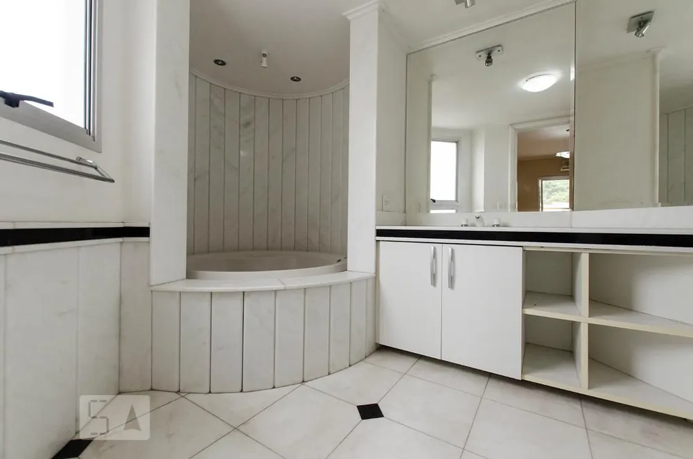Apartamento, 3 quartos, 210 m² - Foto 3