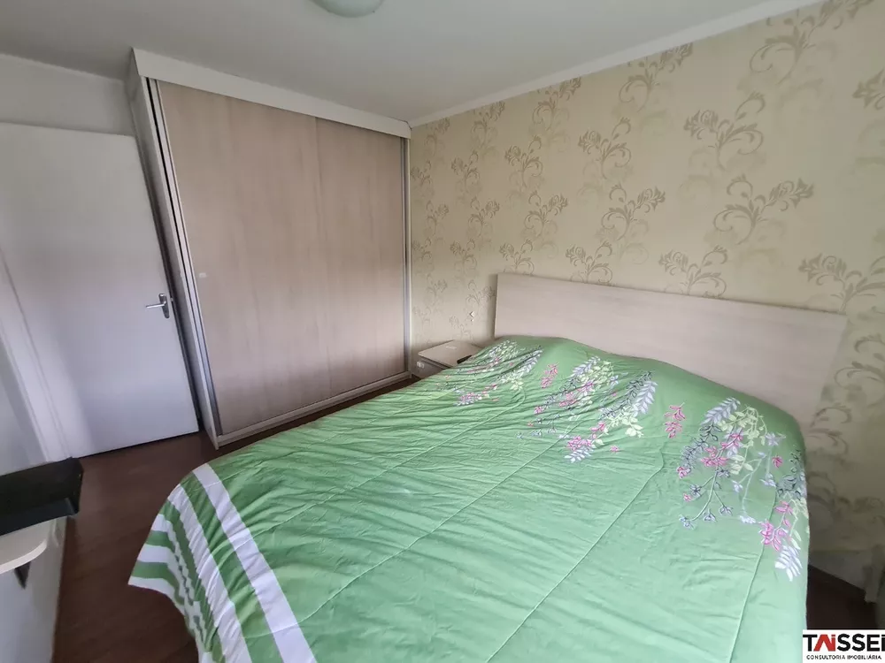 Apartamento à venda com 2 quartos, 64m² - Foto 4