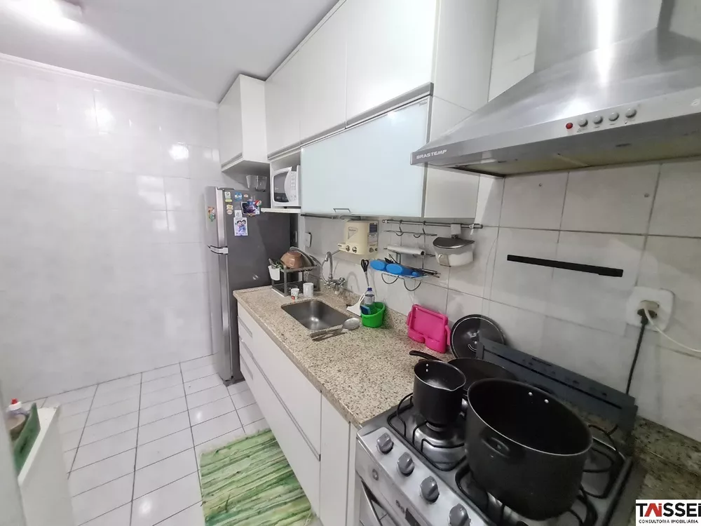 Apartamento à venda com 2 quartos, 64m² - Foto 10