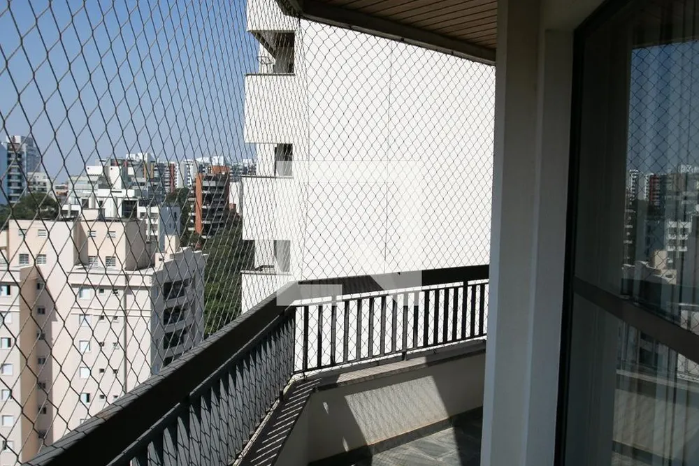 Apartamento, 3 quartos, 210 m² - Foto 2