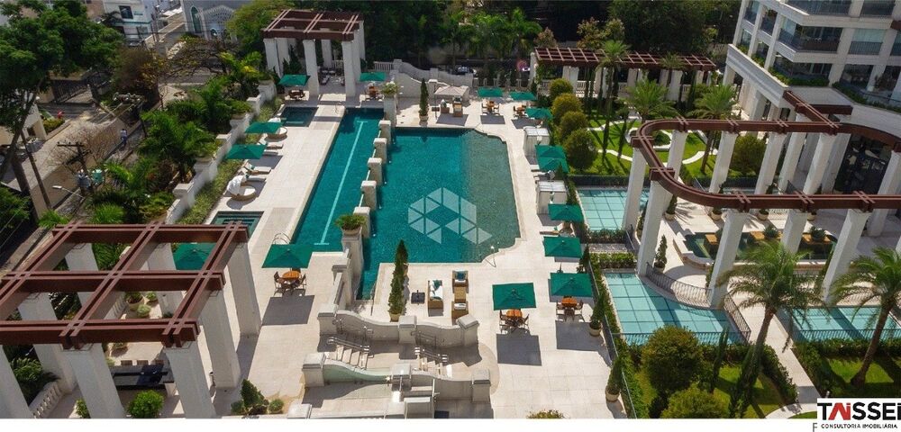 Apartamento, 4 quartos, 475 m² - Foto 1
