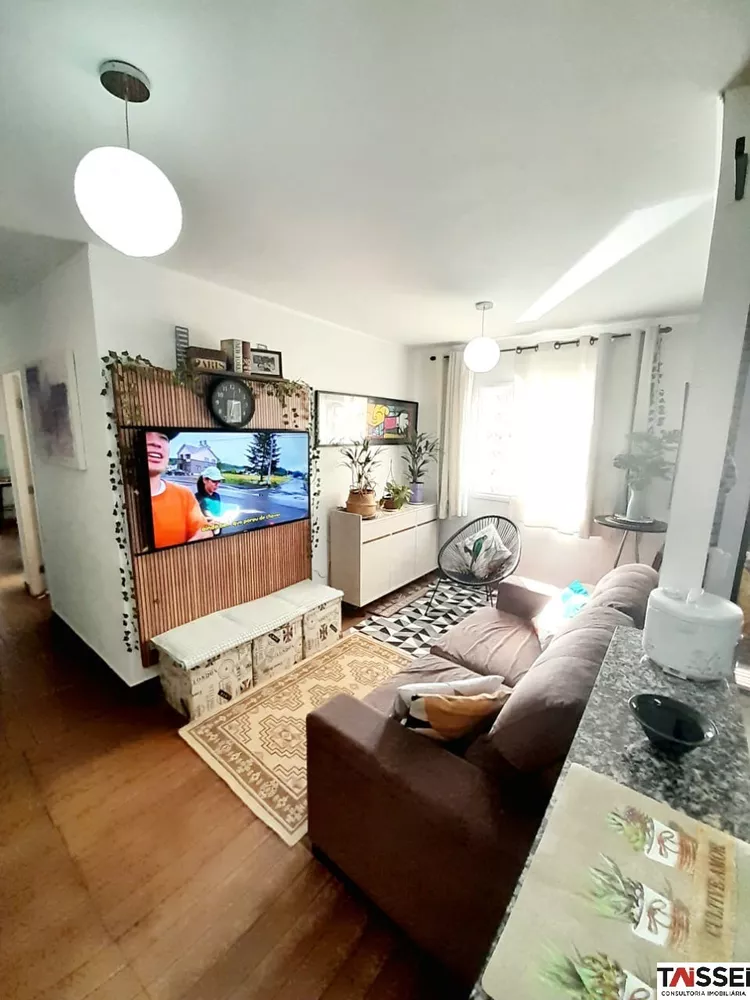 Apartamento à venda com 2 quartos, 46m² - Foto 1