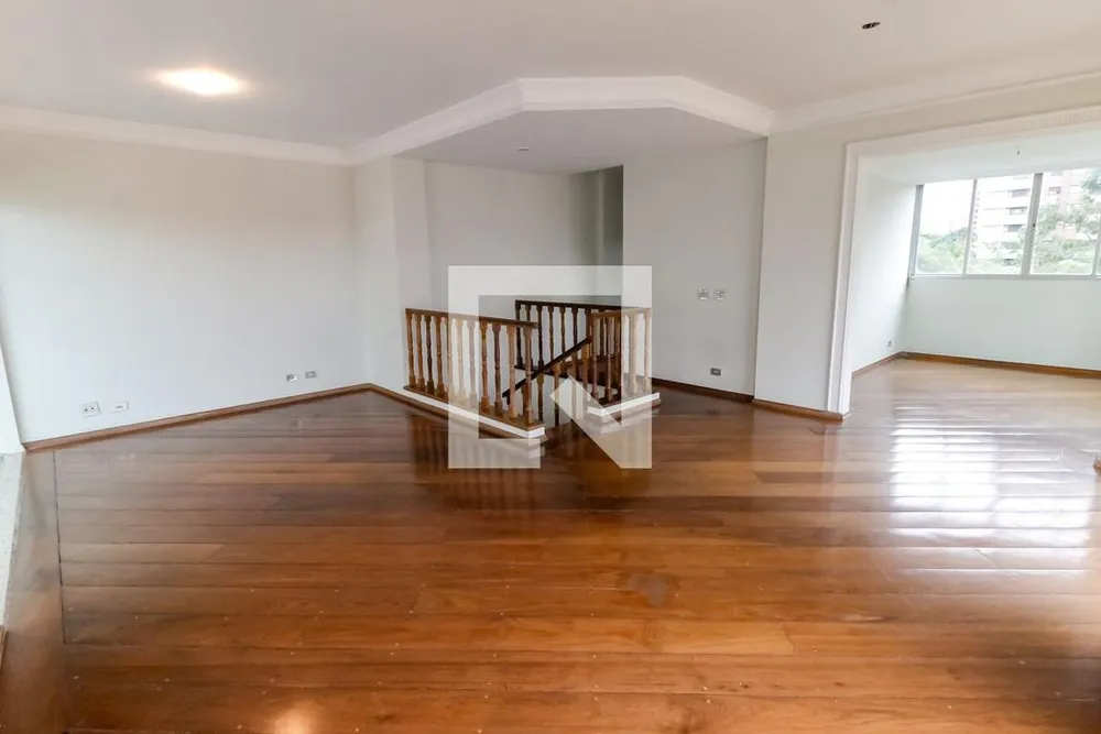 Cobertura, 3 quartos, 246 m² - Foto 2
