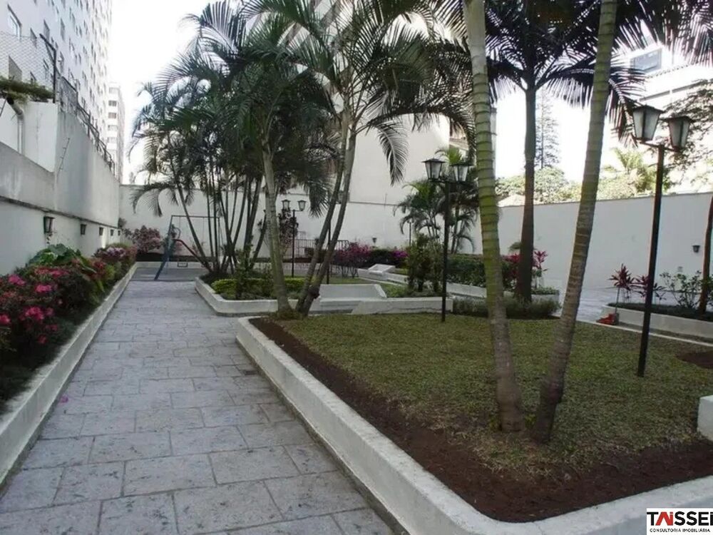 Apartamento à venda com 3 quartos, 280m² - Foto 3