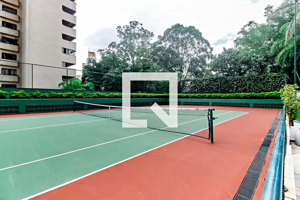 Apartamento, 3 quartos, 220 m² - Foto 1