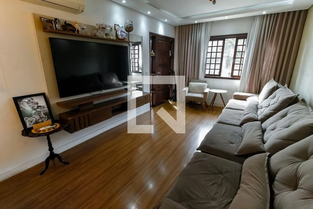 Casa, 4 quartos, 155 m² - Foto 1