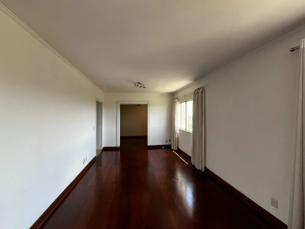 Apartamento, 3 quartos, 180 m² - Foto 1